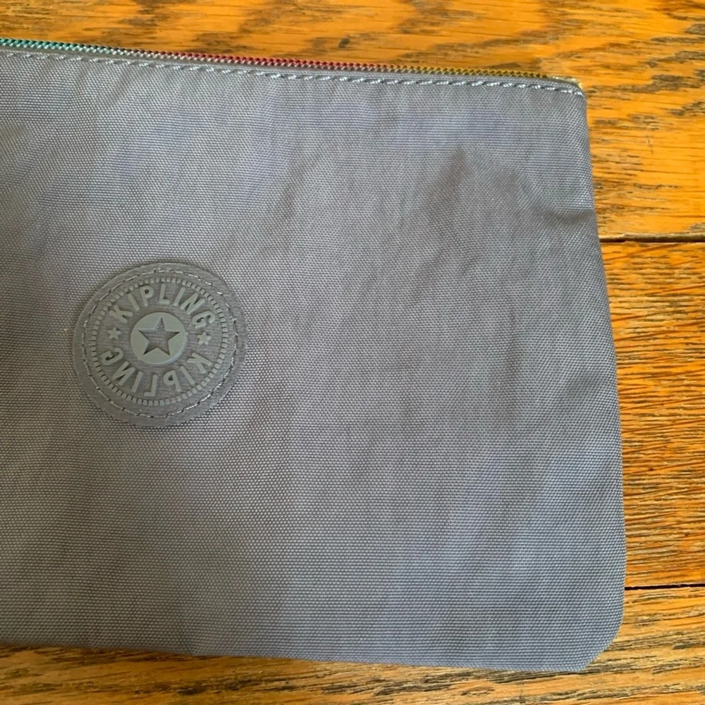 Kipling Blue Creativity Pouch Metallic Zipper NWT 8”x5”